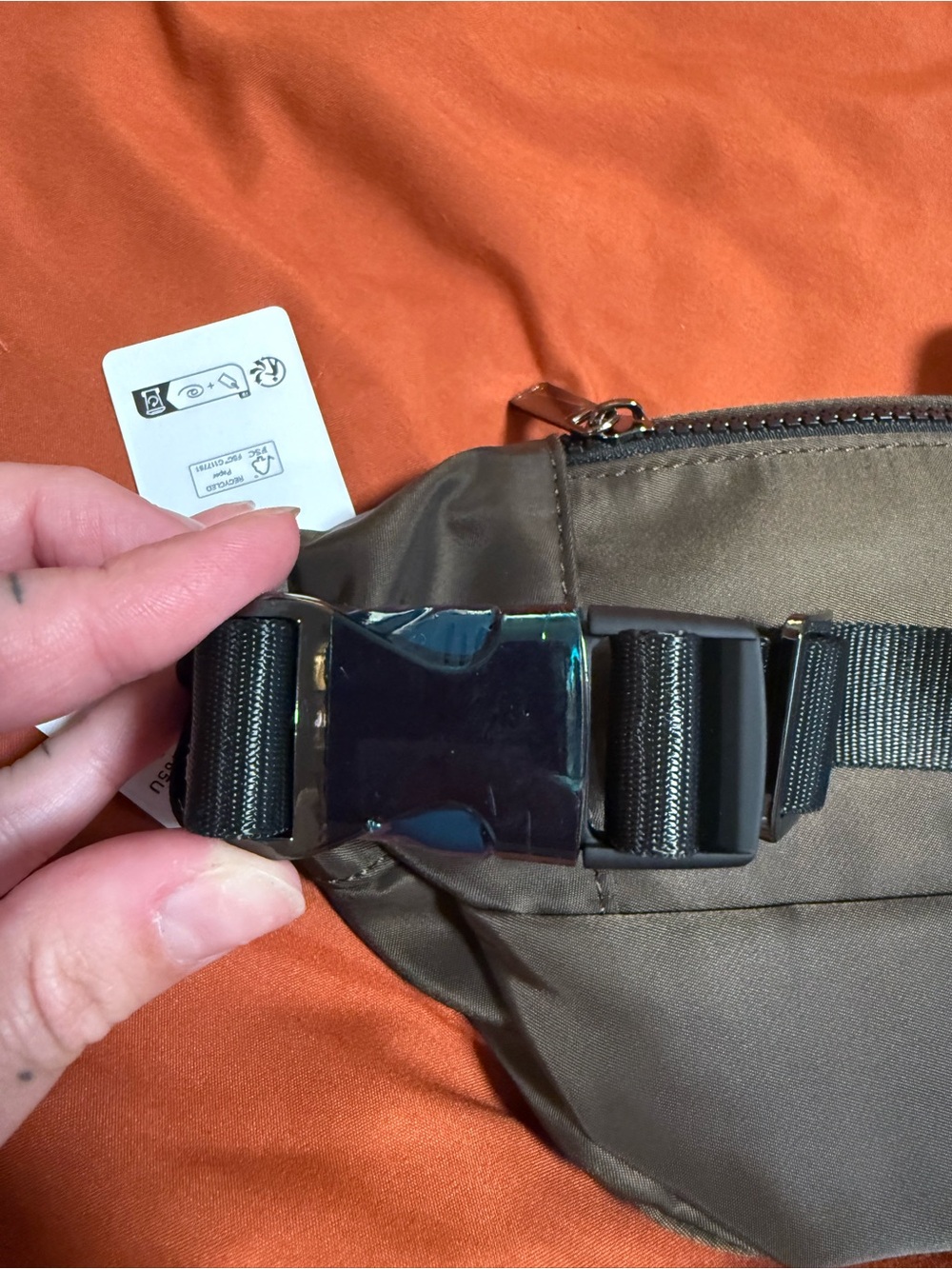 ALO Yoga Brownn Belt Bag with Front Pocket - Picture 6 of 6